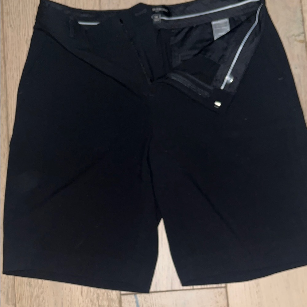 Women’s black Bermuda shorts